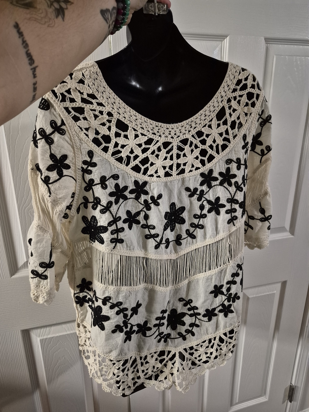 Ivory Crochet Tunic Blouse with Black Floral Embroidery - Picture 4 of 4